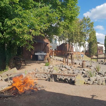 Besondere Ferienwohnung Spirit Auf Idyllischem Reiterhof Nahe Burg Eltz Munstermaifeld Экстерьер фото